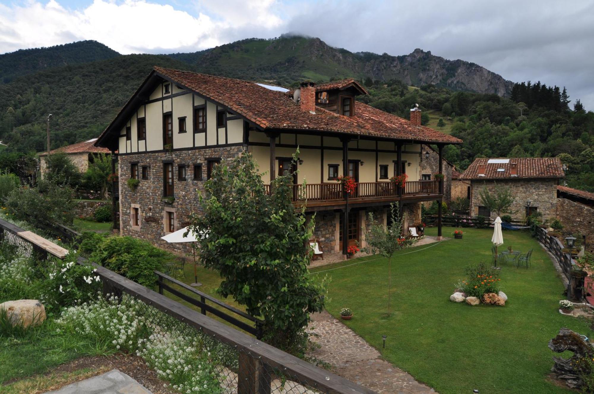 Posada San Pelayo กามาเลโญ ภายนอก รูปภาพ